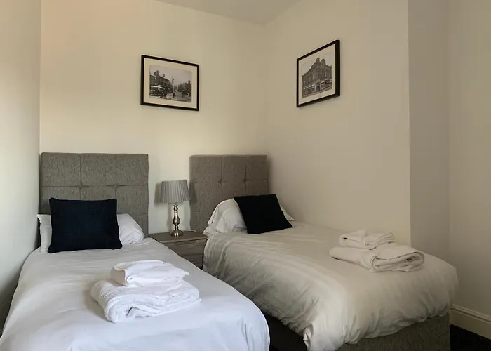 Market Place Serviced Apartments, Leek