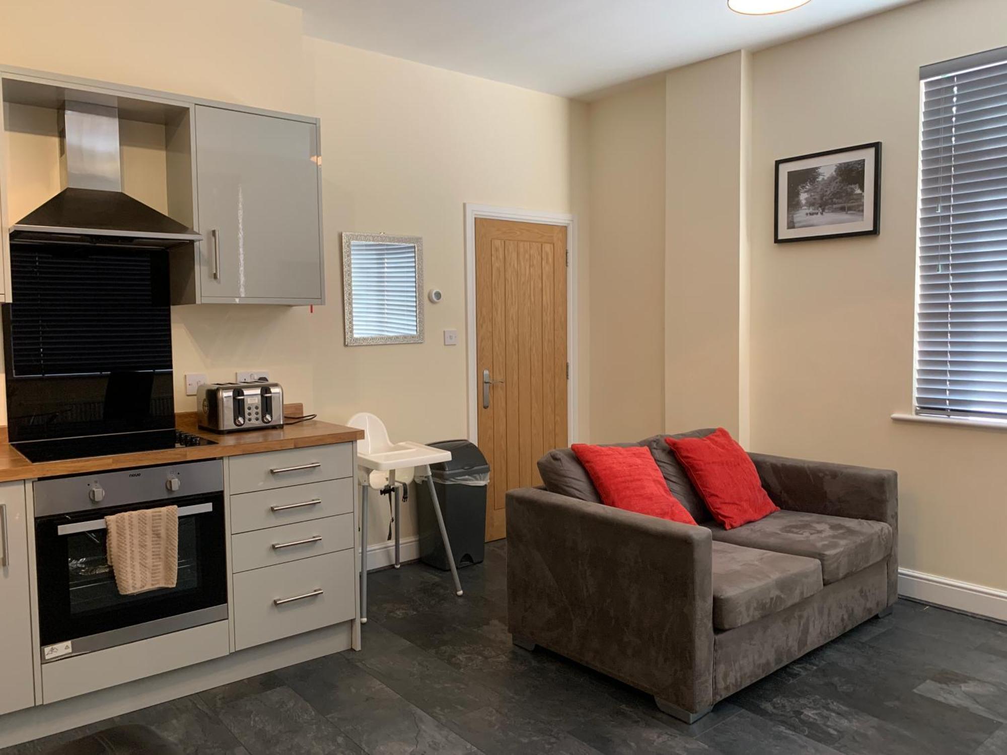 Apartment Market Place Serviced Apartments, *